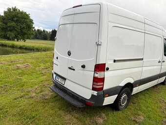 Mercedes-Benz - 3