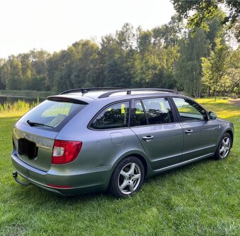 Škoda Superb Combi GreenLine 1.6TDI/77 kW - 3