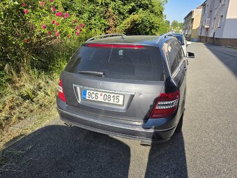 Mercedes Benz C280 W204 - 3