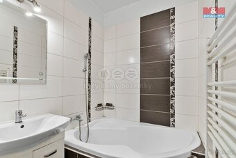Prodej bytu 4+1, 81 m², Liberec, ul. Lounská - 3