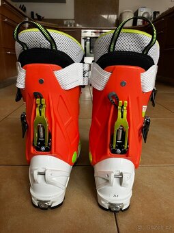 Skialpové boty Scott Celeste Powerlite MP25 (EU39) top stav - 3