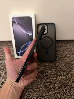 Apple iPhone 16 Pro Max 256gb Black Titan. Zaruka, TOP STAV - 3