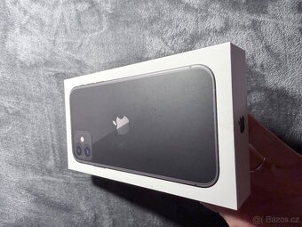 IPhone 11 černý 64 gb - 3