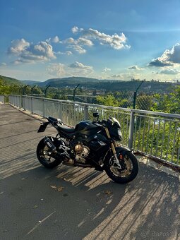 BMW S1000R TOP stav, r.v. 2024, najeto 6300km - 3