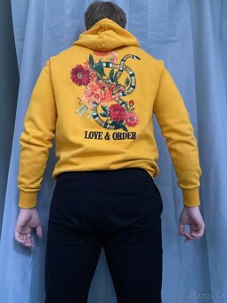 Žlutá mikina velikost M - 3