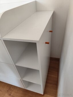 Přebalovací pult - 3