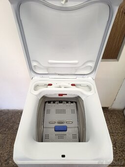 Pračka parní Electrolux vrchem plněná - 3