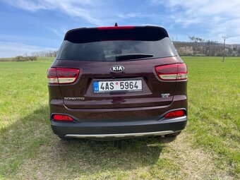 Kia Sorento 2.2Crdi 147kw 4x4 2015 koupeno v ČR - 3