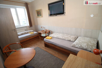 Zavedený hotel s restauraci po kompletní rekonstrukci v Chod - 3