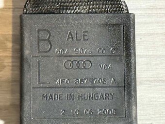 AUDI A6 4F C6 - pásy LP+PP 4F0857705A 4F0857706A - 3