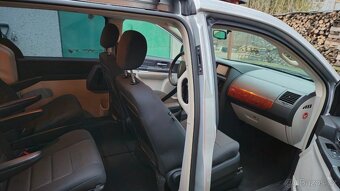 Chrysler Grand Voyager 3.8 LPG - 3