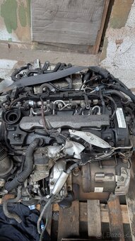CKFC 2.0 TDI Škoda Volkswagen díly motoru - 3