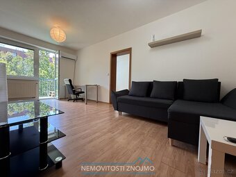 Pronájem bytu 2+kk, klimatizace, parkovací místo, ul. Pražsk - 3