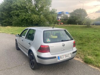 VW Golf 1.6 16V - 3