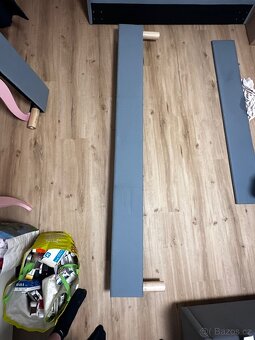 140x200 cm s matrací jako nová, půl roku stará - 3