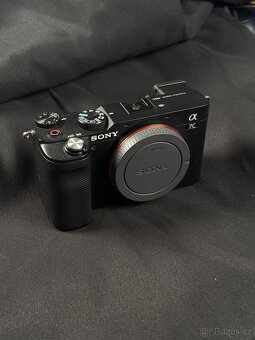 Sony A7C - 3