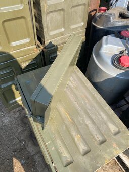 Plechová skříňka - 3