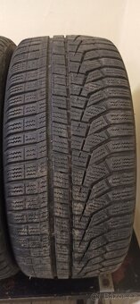 Hankook Winter Icept evo 2 215/40 R17 87V 5-5,5mm - 3