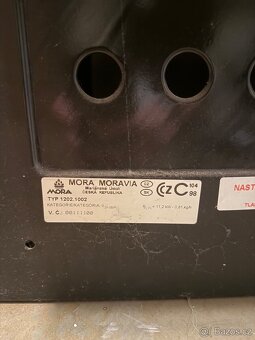 PLYNOVÝ SPORÁK  TYP 1202 - 3