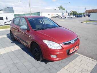 Hyundai i30 1.4i 16V Comfort, 80 kW, Aut. Klima - 3