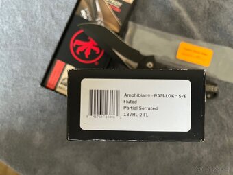 Microtech Amphibian - 3