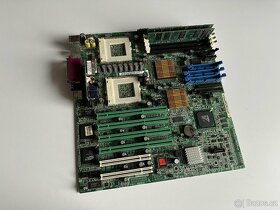 PGA370 / Serverová základní deska DELL a Pentium III - 3