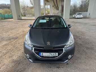 Peugeot 208 VTi active, 1.4 70kw, 2015, LPG - 3