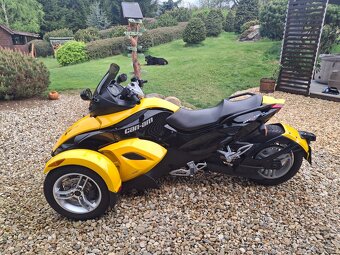 Can-Am Spyder RS - 3