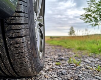 SUV pneumatiky letní 215/55 R18 - 3