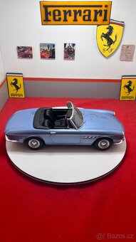 Ferrari 275 GTS Spyder 1:18 KK-Scale - 3