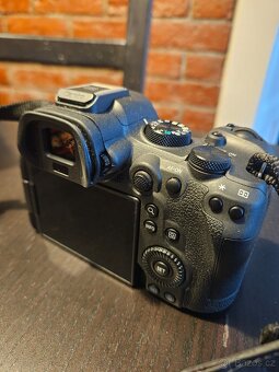 Canon EOS R6 mark II - 3