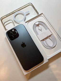 iPhone 16 Pro Max 256GB Black Titanium - 3