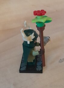 Minifigurka 71047 Dungeons & Dragons® Halfling Druid - 3