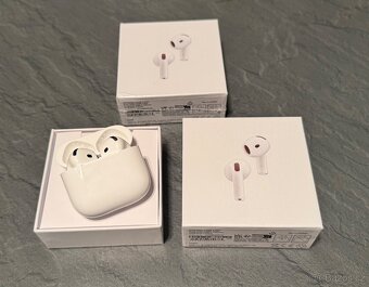 AirPods 4 (nové) - 3