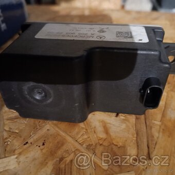 Záložní baterie pro auta Mercedes typ E - 3