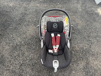 Prodam autosedacku CYBEX - 3