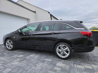 Opel Astra 1,6 CDTi automat - 3