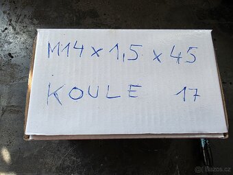Originální šrouby MB. - 3