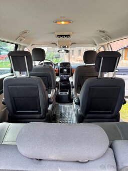 Chrysler Grand Voyager 2,8 CRD - 3
