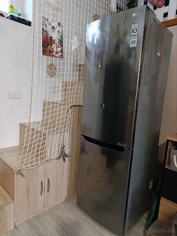 Chladnicka s mrazakem LG A++ - 3