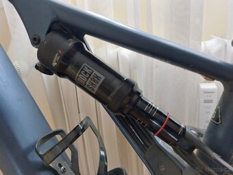 Celoodpruzene elektrokolo Specialized turbo levou alloy - 3