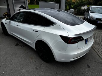Zadní křídlo Tesla Model 3 Performance - 3