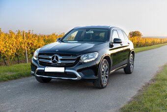 Mercedes Benz GLC 250 AMG Line nové v CZ (DPH) - 3
