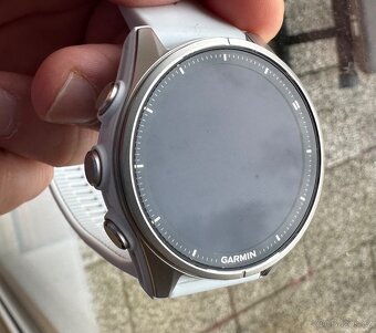 Garmin Fenix 8 AMOLED 43mm - 3
