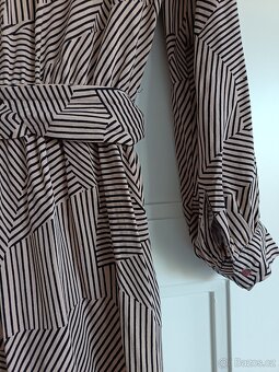 Dámské šaty Mohito - 3