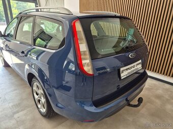 Ford Focus 2.0 i - 3