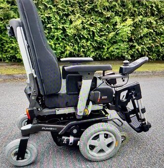Elektrický invalidní vozík PUMA 20 - 3