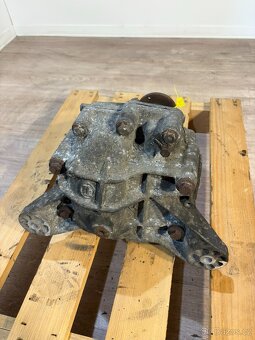 // Zadní Diferencial Mercedes ML163 2.7cdi // - 3