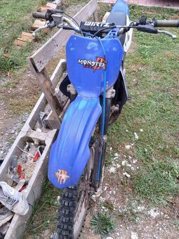 Yamaha YZ 250 - 3