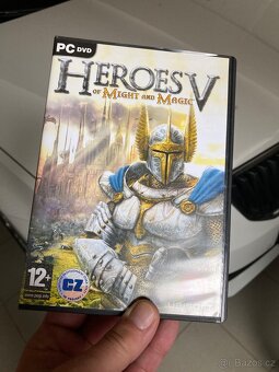 Heroes of Might and Magic V - sběratelská edice - 3